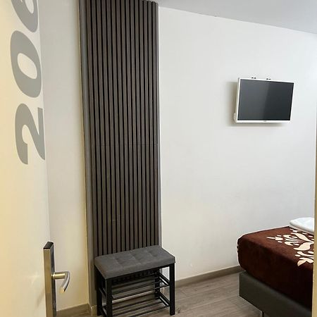 Hostal Letto Dal Mare Валенсия Экстерьер фото