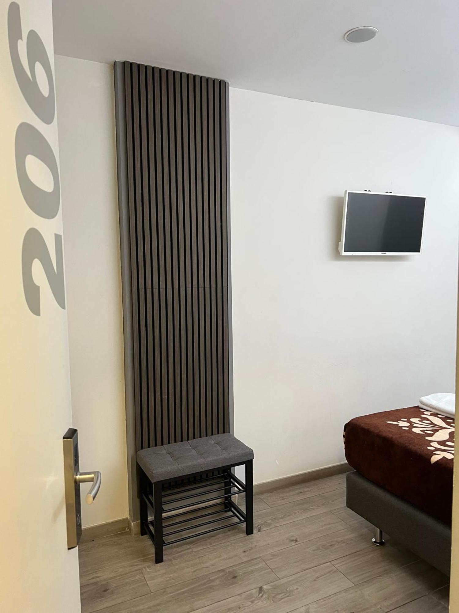 Hostal Letto Dal Mare Валенсия Экстерьер фото